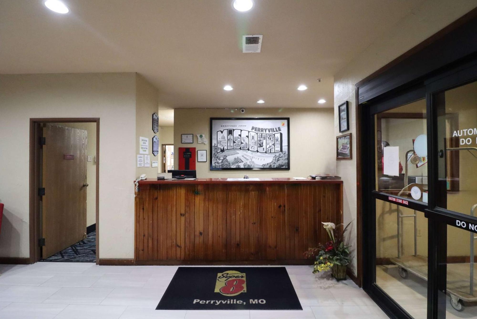 فندق سوبر 8 باي ويندام بيريفيل Perryville المظهر الخارجي الصورة