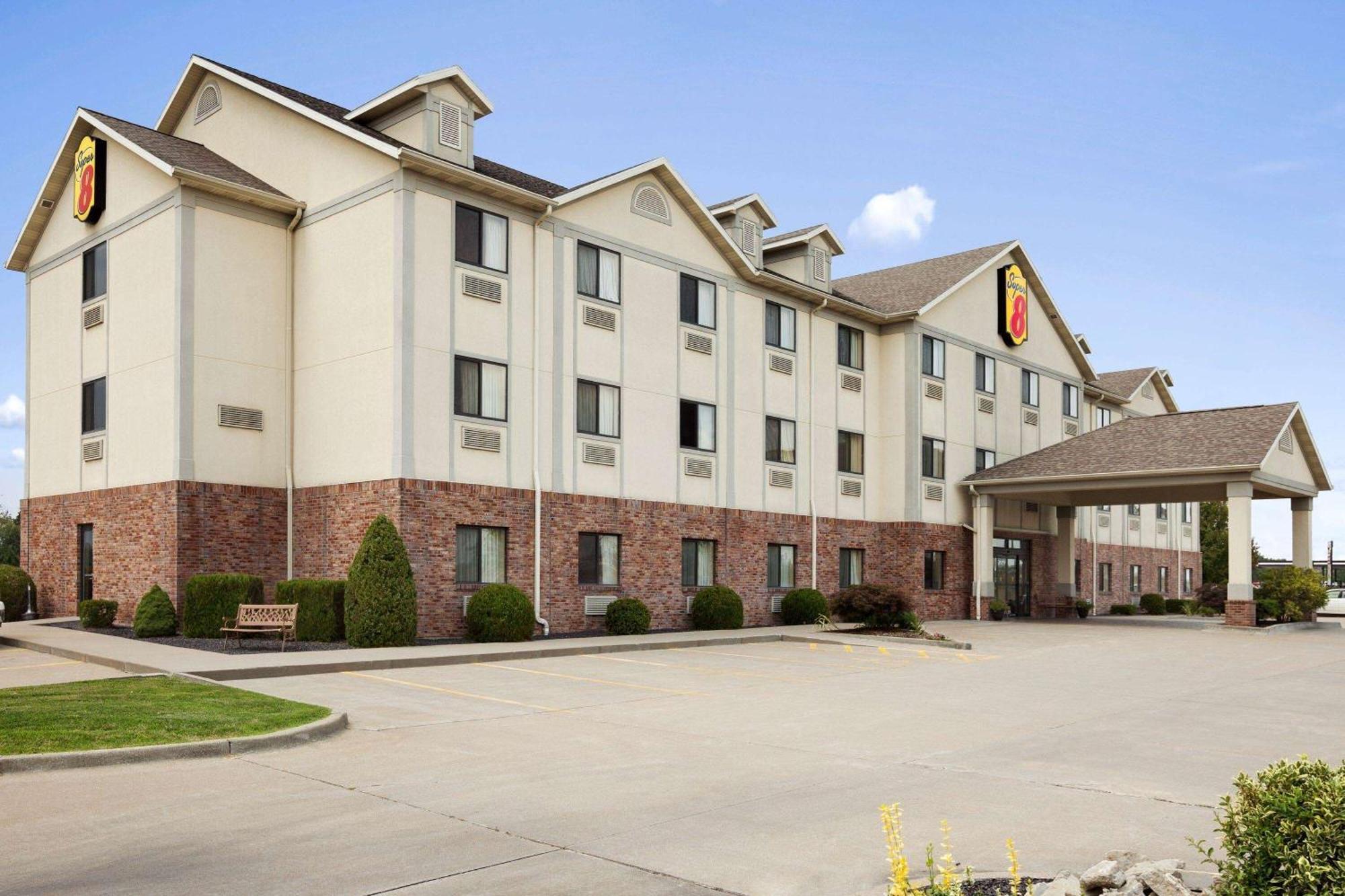 فندق سوبر 8 باي ويندام بيريفيل Perryville المظهر الخارجي الصورة